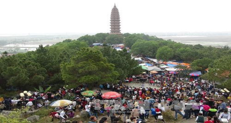 Lễ hội chùa Phật Tích