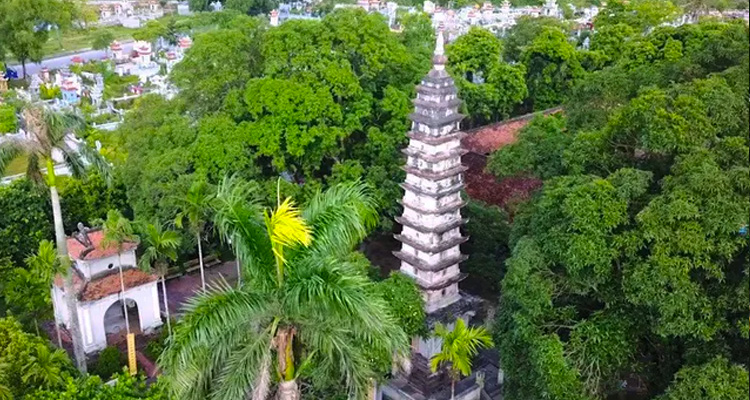 Tháp Phổ Minh tại Chùa Phổ Minh