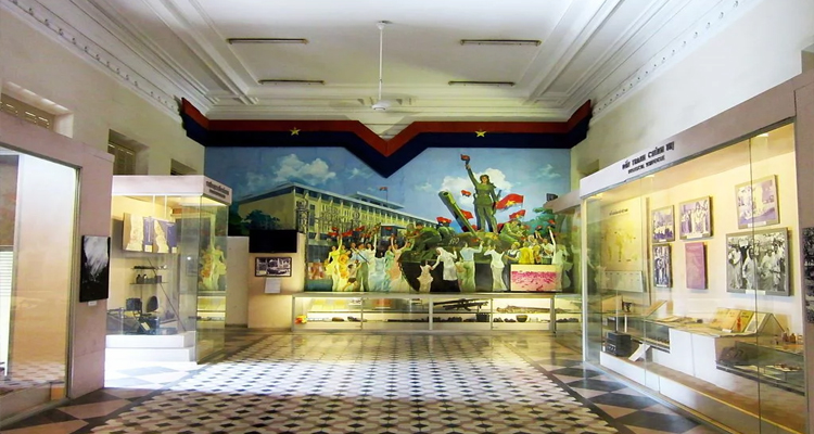 Bảo tàng Thành phố Hồ Chí Minh - cách mạng