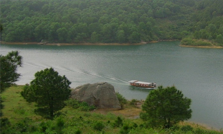 Hồ Kẻ Gỗ - sinh thái