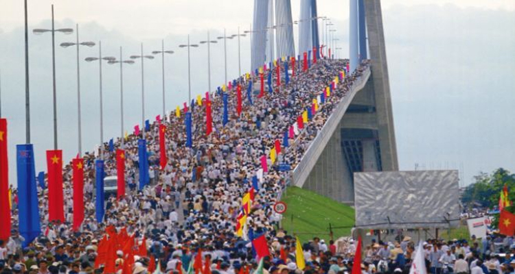 Cầu Mỹ Thuận - khánh thành