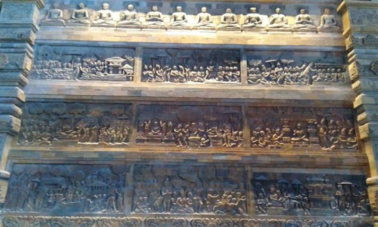 Chùa Tam Chúc - 1200 tượng điêu khắc