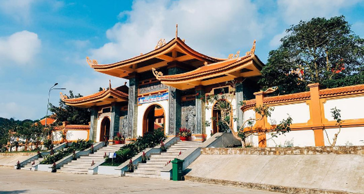 Chùa Hộ Quốc” - Ngôi chùa lớn nhất trên đảo Phú Quốc