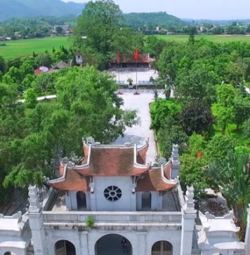 Đến thăm Đền mẫu Âu Cơ – Nơi thờ Quốc mẫu của dòng máu Lạc Hồng Đền mẫu Âu Cơ từ trên cao