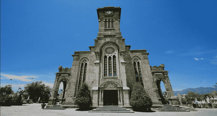 Nhà thờ đá Nha Trang - Địa điểm chụp hình siêu đẹp