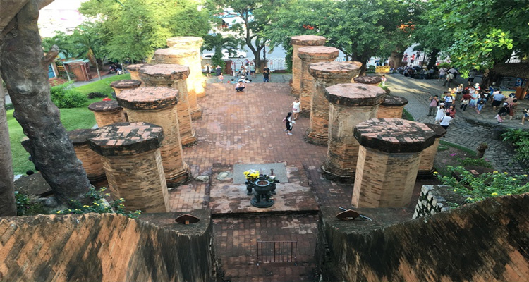Nét kiến trúc độc đáo của Tháp Bà Ponagar