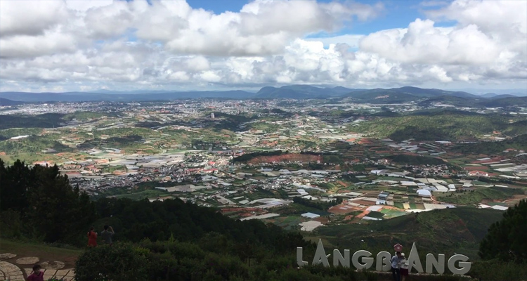Cảnh đẹp Đà Lạt - đỉnh LangBiang